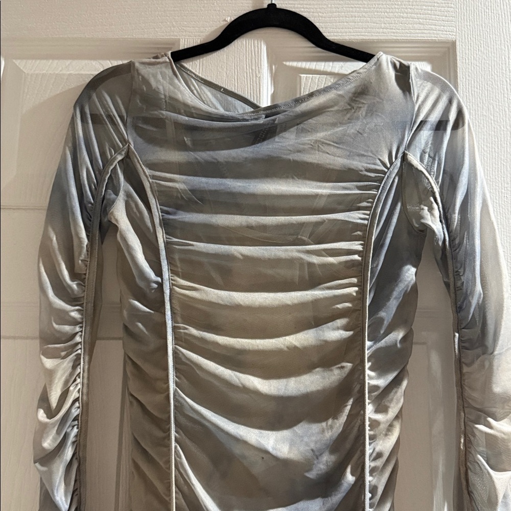 Elegant Ruched Long Sleeve Top